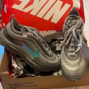 Off-white for NIKE ”Air Max 97” MENS 8.5 grey sneaker, RETAILS $549 great condt